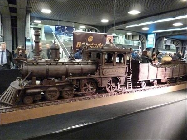 قطار شکلاتی-بلژیک