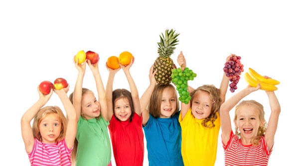 کودکان و میوه