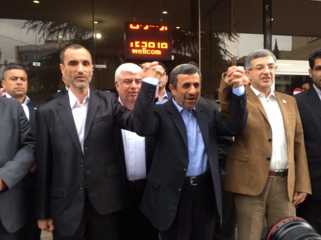 مشایی، احمدی نژاد، بقایی