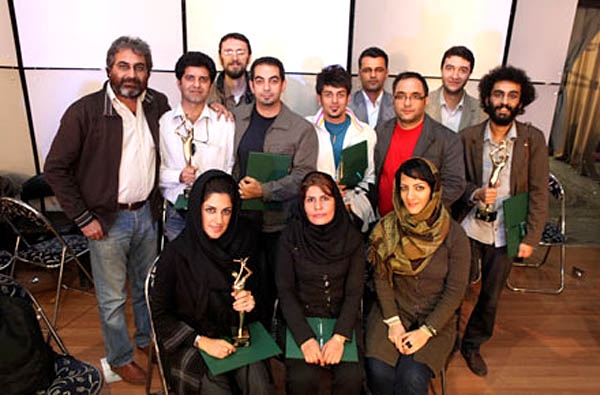 برندگان نشریه سرزمین‌من در بخش مکتوب نخستین جشنواره رسانه و محیط‌زیست