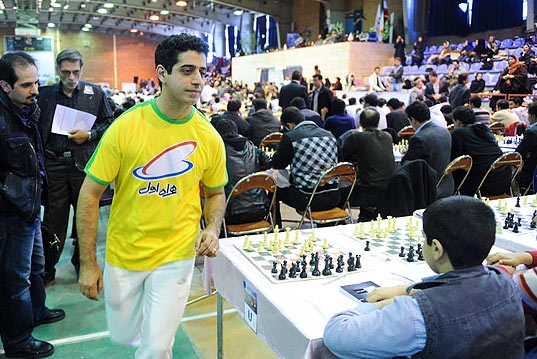 احسان قائم مقامی شطرنج