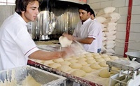 مصوبه افزایش ۳۰ درصدی قیمت نان مسکوت ماند