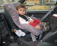 ایمنی استفاده از صندلی کودک در ماشین