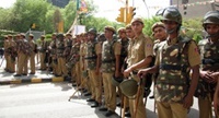 تهدید به حمله انتحاری، پایتخت هند را پادگان کرد