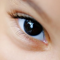 گذراندن زمان بیشتر در خارج از خانه به بینایی کودکان کمک می‌کند