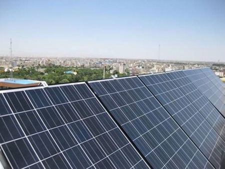 احداث نیروگاه خورشیدی در رفسنجان توسط سرمایه‌گذار اتریشی