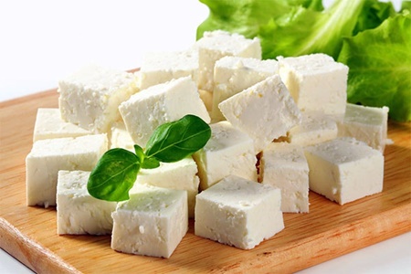 پنیر طول عمر را افزایش می‌دهد