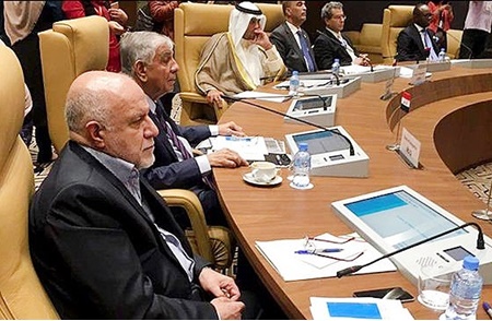  وزیر نفت: با ایستادگی به سهمیه قبل از تحریم رسیدیم 