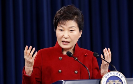 عذرخواهی رئیس جمهوری کره جنوبی از مردم کشورش پس از برکناری