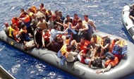 نجات یک هزار پناهجوی سوری در آب‌های جنوب ایتالیا