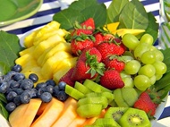 مصرف میوه در نوجوانی، ریسک سرطان سینه را کاهش می‌دهد