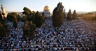 هزاران فلسطینی نماز جمعه را در مسجدالاقصی به جای آوردند