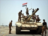 سرنگونی بالگرد آپاچی عربستان به دست ارتش یمن در مأرب