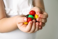 دستورالعمل جدید درباره محدودیت‌های مصرف قند برای کودکان