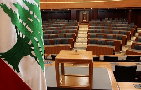 انتخاب رئیس جمهور لبنان بار دیگر به تعویق افتاد 