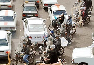ساماندهی موتور سیکلت سواران در تهران توسط پلیس