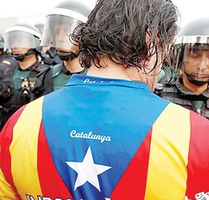 درگیری پلیس با جدایی‌ طلبان اسپانیا
