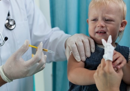 نکته بهداشتی: ترس کودک از واکسن زدن