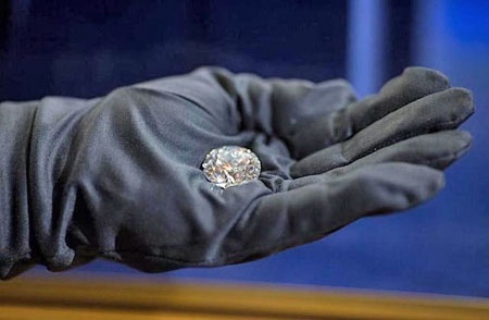 حراج گران‌ترین الماس روسی ناموفق ماند