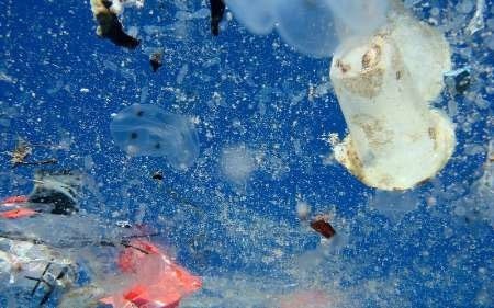 فناوری و مشکل زباله‌های پلاستیکی اقیانوس‌ها 