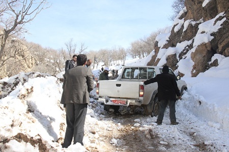 هزار روستای آذربایجان شرقی در محاصره برف و کولاک