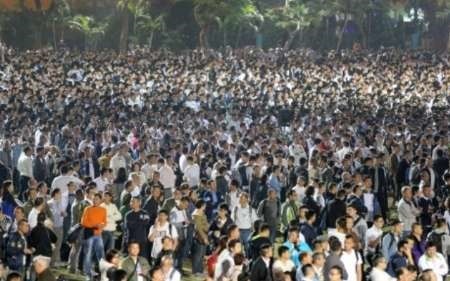 شکل‌گیری بزرگترین اعتراضات پلیسی جهان در هنگ کنگ