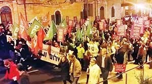 تظاهرات یهودیان و اعراب علیه اشغال در قدس