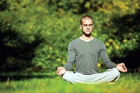 انجام «یوگا» به درمان افسردگی کمک می‌کند