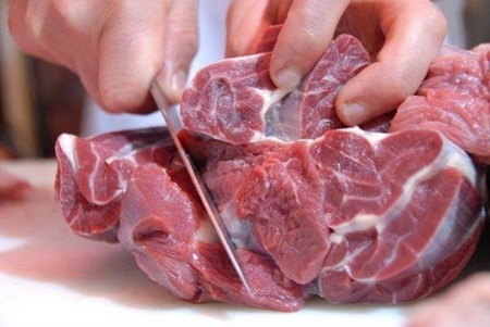 هشدار درباره تب کنگو |خرید گوشت‌ بدون مهر دامپزشکی ممنوع 