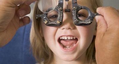 ضعف بینایی به رشد کودک آسیب می‌زند