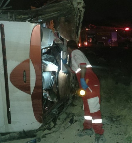 ۱۱ کشته و ۲۸ مجروح به دلیل سقوط اتوبوس در جاجرود