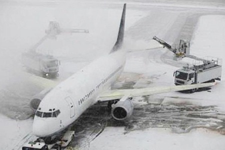  آخرین وضعیت پروازها در فرودگاه‌های تهران | یخبندان ادامه دارد