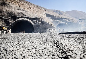 پایان حفاری تونل شرقی البرز در آزادراه تهران - شمال