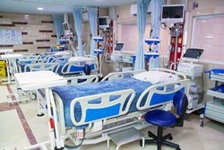 ۴۰ درصد تخت‌های بیمارستان‌های خصوصی خالی است