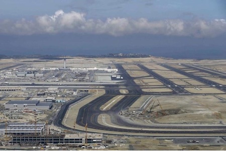 بزرگ‌ترین فرودگاه جهان در ترکیه افتتاح می‌شود