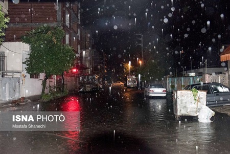 بارش شدید باران باعث آبگرفتگی شهرستان‌های شرق گیلان شد