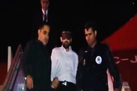 متهم پرونده سکه ثامن دستگیر شد | دادستان: متهم قبل تشکیل پرونده فرار کرده بود