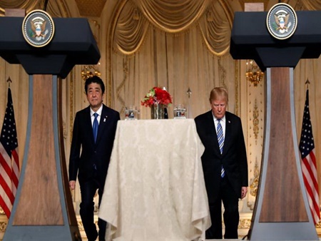  توکیو و واشنگتن توافق تجاری دوجانبه امضا می‌کنند