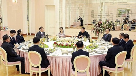 شام رهبران دو کره در نشست ۷ اردیبهشت | غذای سوئیسی برای رهبر کره شمالی