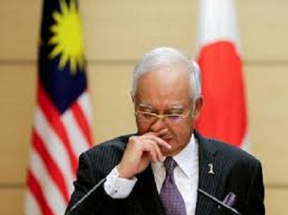  نخست وزیر سابق مالزی ممنوع الخروج شد 