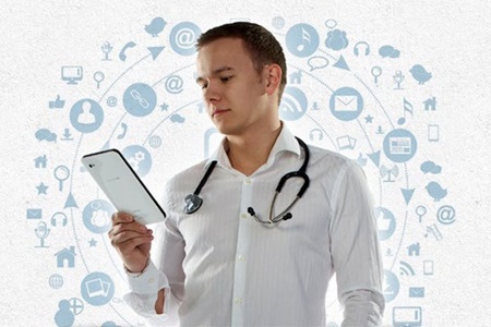 دانشگاه علوم پزشکی مجازی ۵۲ دوره‌ آنلاین بین‌المللی برگزار می‌کند