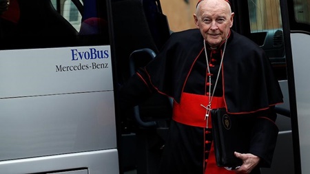 پاپ استعفای کاردینال متهم به سوءاستفاده جنسی را پذیرفت