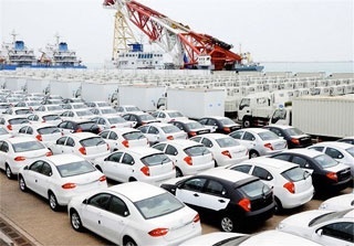 فهرست دریافت‌کنندگان ارز دولتی برای واردات خودرو | دریافت بیش از ۱۲۰ میلیون یورو