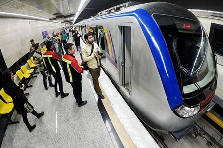 تغییر در برنامه حرکت قطارهای خط ۵ مترو در روز دوم شهریور