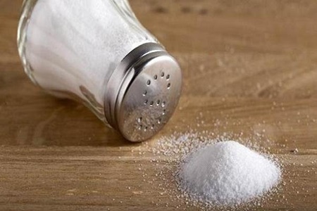 مصرف اندازه نمک موجب افزایش ریسک بیماری قلبی نمی‌شود