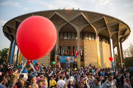 حضور فرانسه با دو نمایش در جشنواره‌ی عروسکی تهران