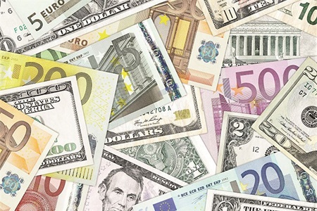 شنبه ۲۴ شهریور | قیمت یورو کاهش یافت؛ افزایش نرخ پوند