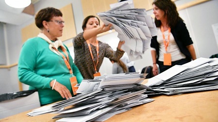 رای بالای پوپولیست‌ها در سوئد راه تشکیل دولت را دشوار کرد