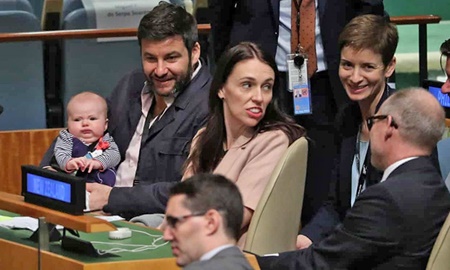 تاریخ‌سازی نوزاد سه ماهه خانم نخست‌وزیر | کوچک‌ترین مهمان سازمان ملل