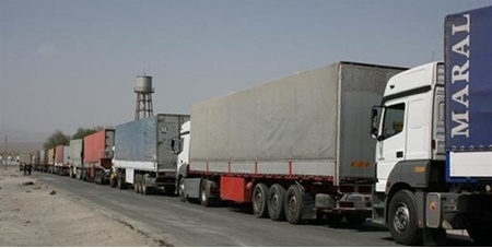 دستگیری ۱۵ نفر از عوامل بستن راه کامیون‌داران